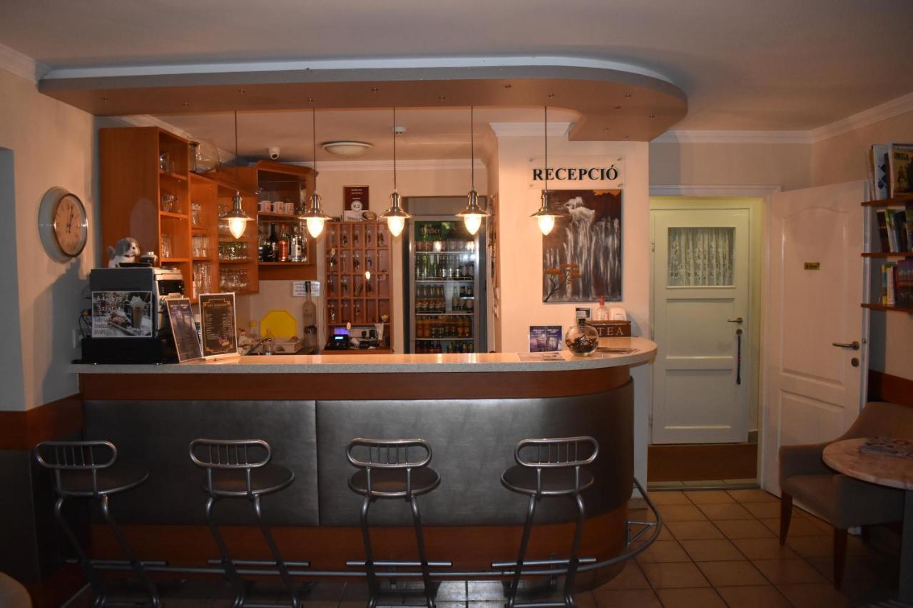 Hotel Pávai Hajdúszoboszló Esterno foto