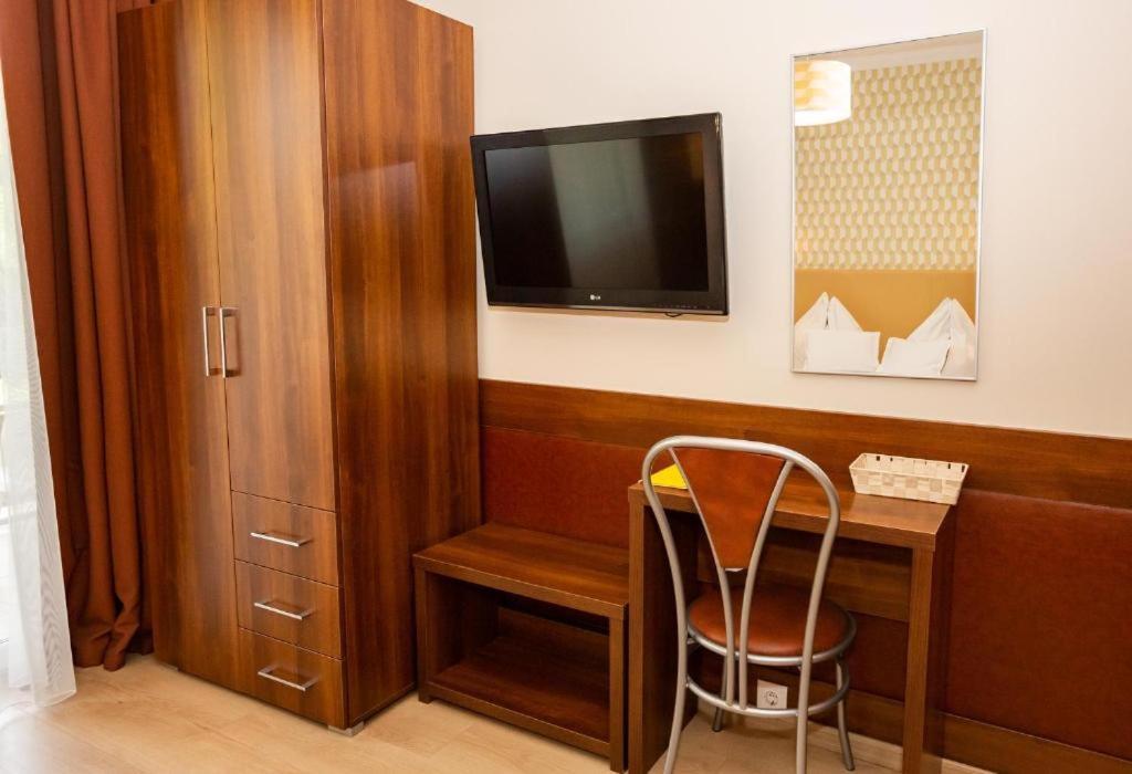 Hotel Pávai Hajdúszoboszló Esterno foto