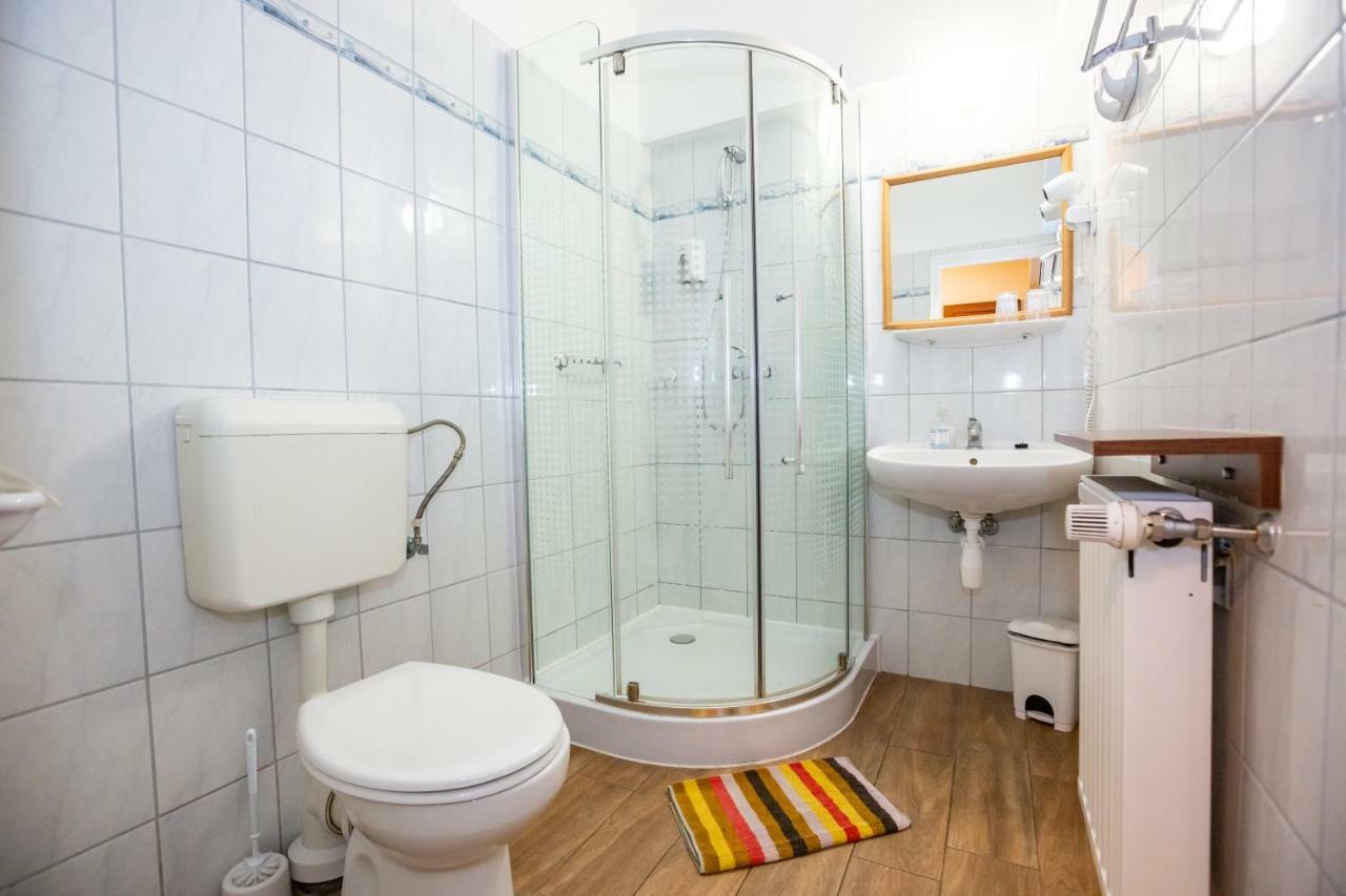 Hotel Pávai Hajdúszoboszló Esterno foto